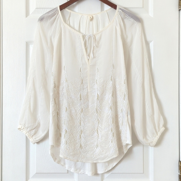 Tiny Anthropologie Jasmine Vine Embroidered Split Scoop Neck Peasant Top Ivory M - Picture 1 of 13